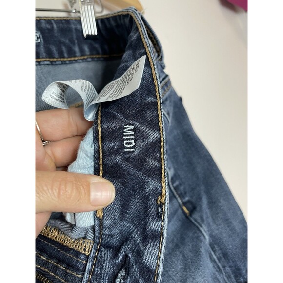 American Eagle Women's 8 Midi Denim Shorts Cuffed Dark Wash - Picture 5 of 6